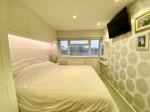 Photo 4- click for photo gallery